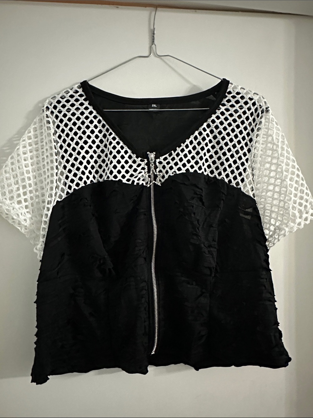 SHEIN Black and White Mesh Zip-Front Short Sleeve Top